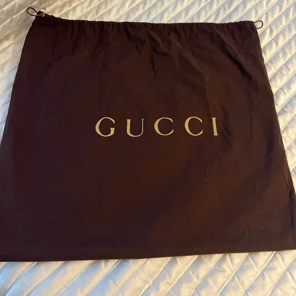 Gucci Black Leather Chain Shoulder Bag - Picture 8 of 8